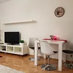 Rotermanni Guest Апартаменты Таллин