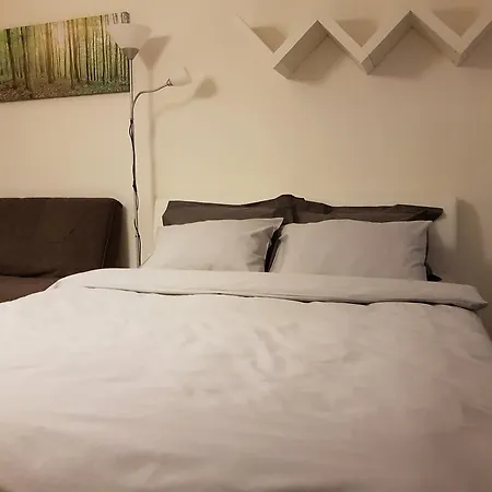 Rotermanni Guest * Tallinn